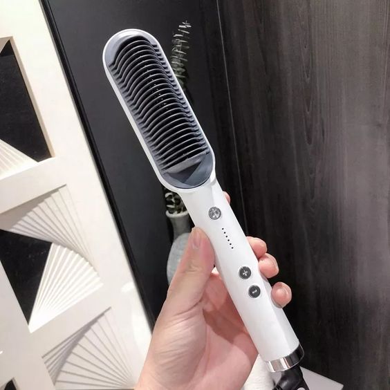 Iron hair brush