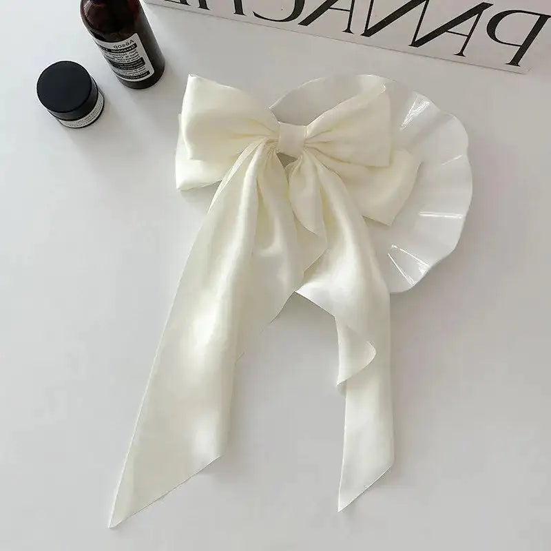 Elegant hair clip