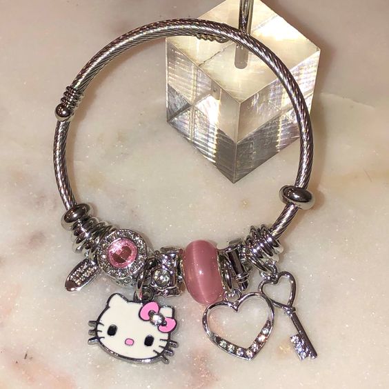 Hello kitty bracelet